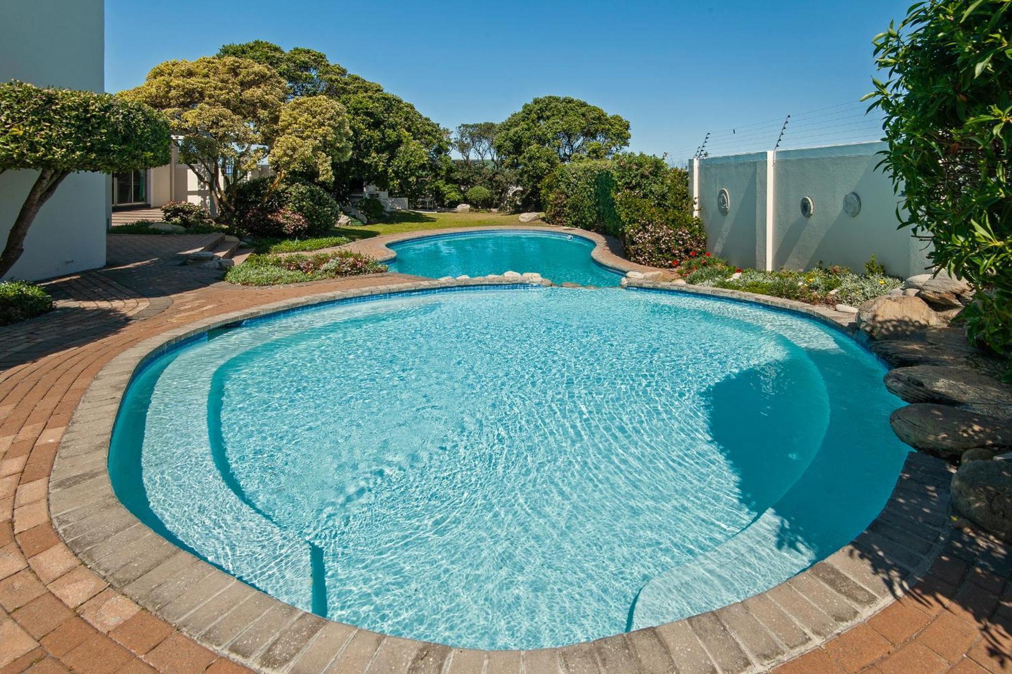 64 Whalerock Estate Apartment Hermanus Exterior photo